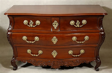 Commode-tombeau-bordelaise-acajou-massif-Bordeaux-XVIIIe